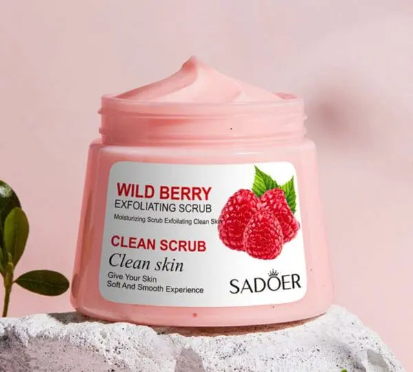 Saoder Yogurt Body Scrub ,,Sweet Berries’’ 250gr