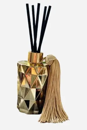 Diamond Milea – Gold