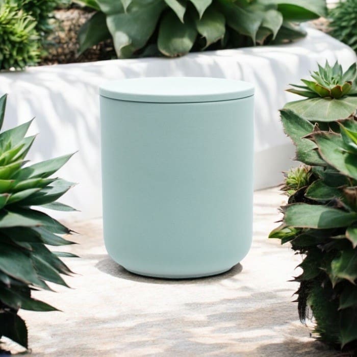 "Harmony" Luxury Candle – Pastel Mint
