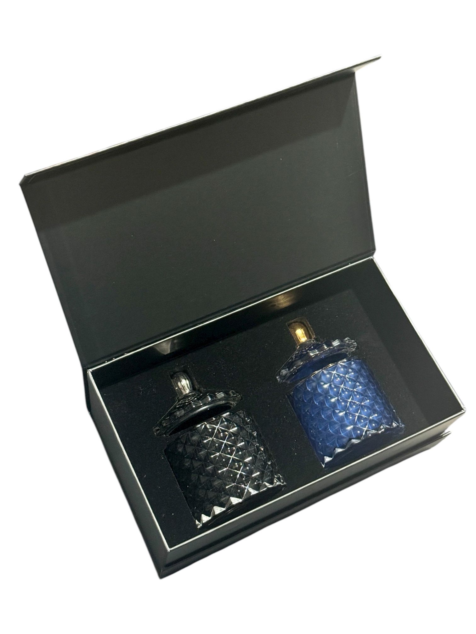 Luxury Magnetic Gift Box “Baby Diamond Cut” (fits 2 candles, 100g each) - Image 6