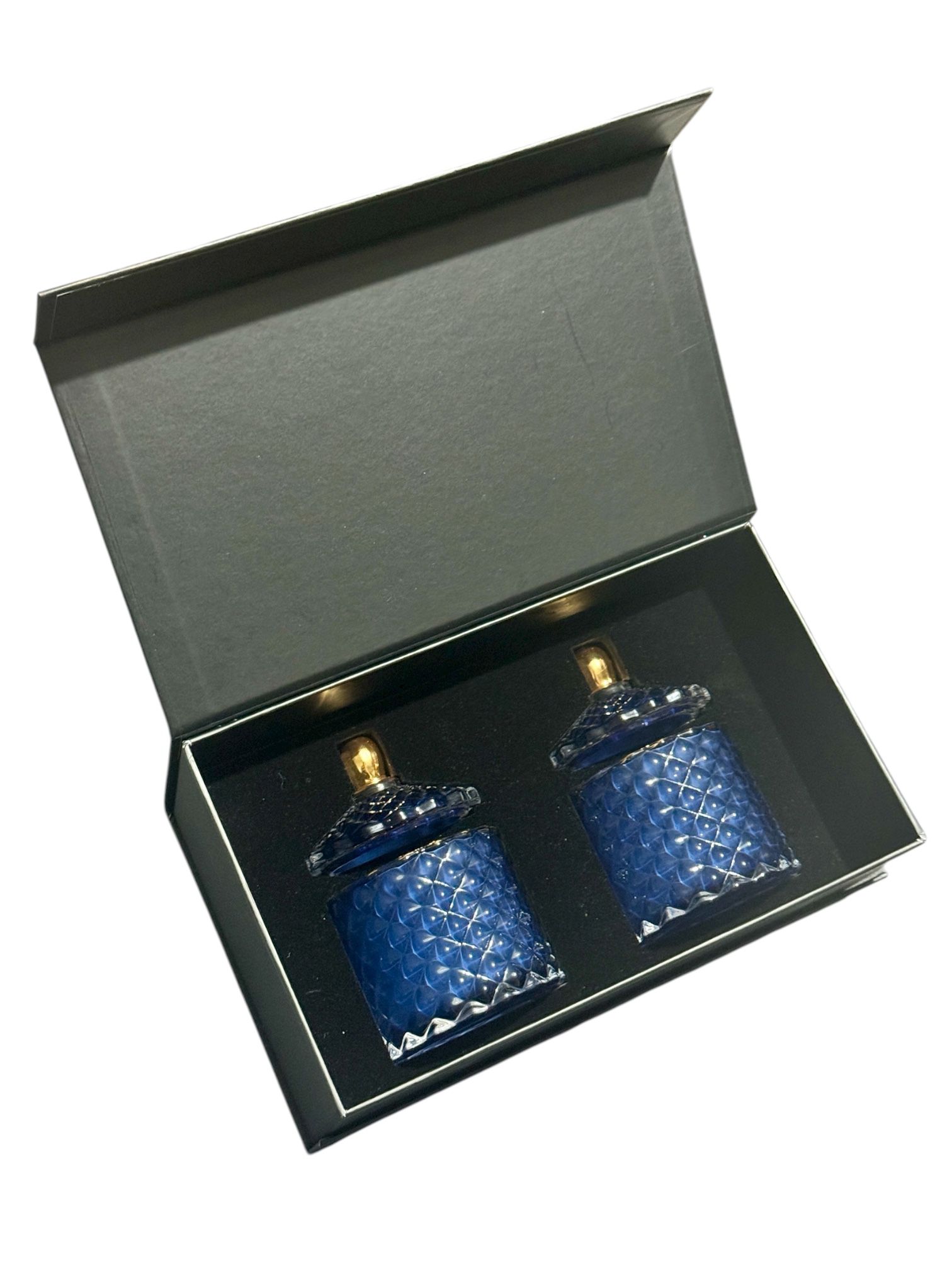 Luxury Magnetic Gift Box “Baby Diamond Cut” (fits 2 candles, 100g each) - Image 3