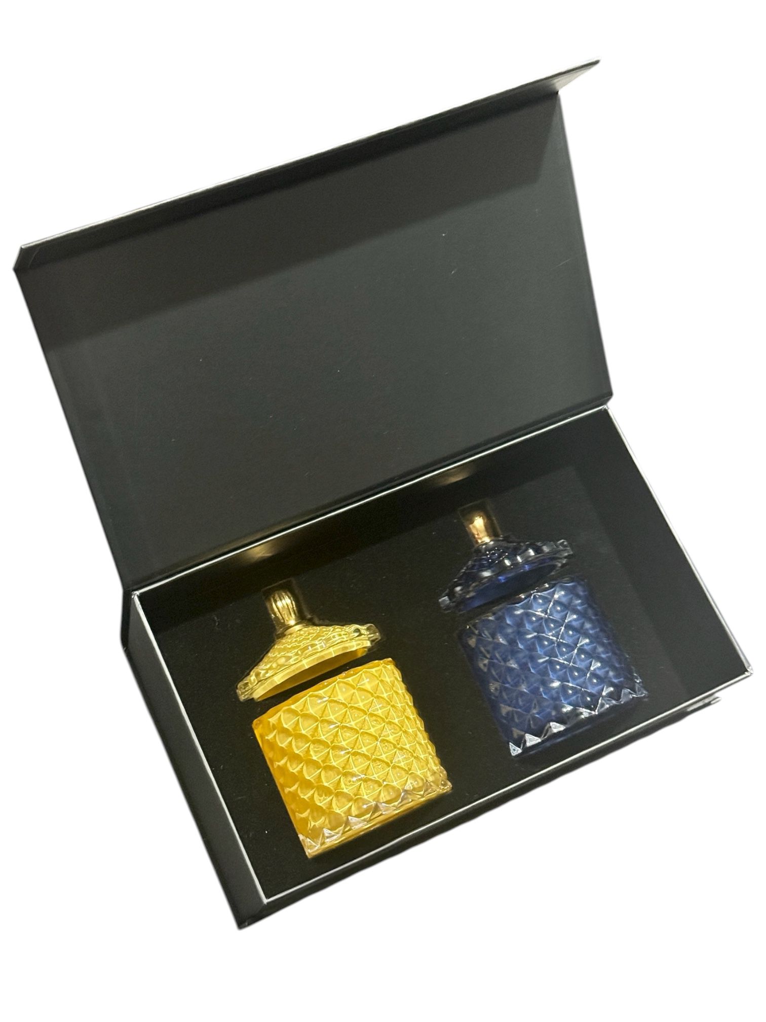 Luxury Magnetic Gift Box “Baby Diamond Cut” (fits 2 candles, 100g each) - Image 11